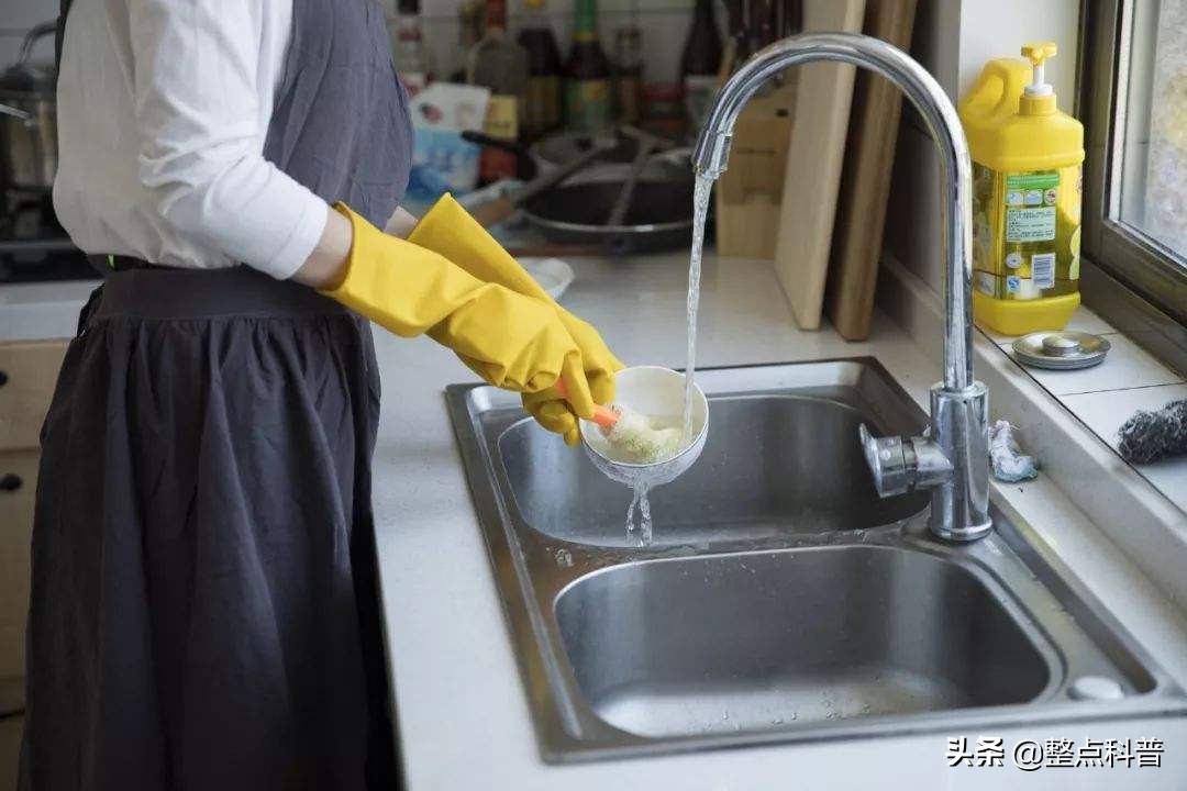 洗洁精是害人精这种说法对吗,洗洁精对人体的危害谣言