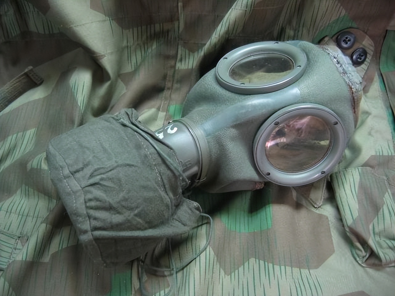 m38防毒面具复制品,德军m38防毒面具