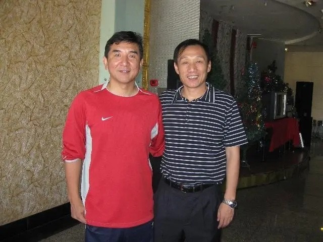 前国脚孙贤禄和贝利互换球衣,孙贤禄最新消息