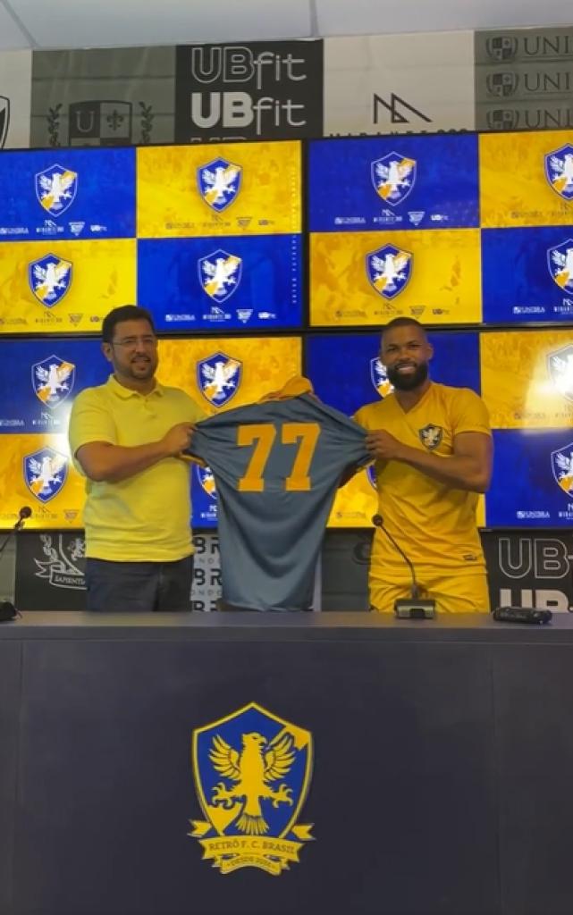 官宣！37岁中超旧将再就业，身穿77号球衣，征战第四级别联赛