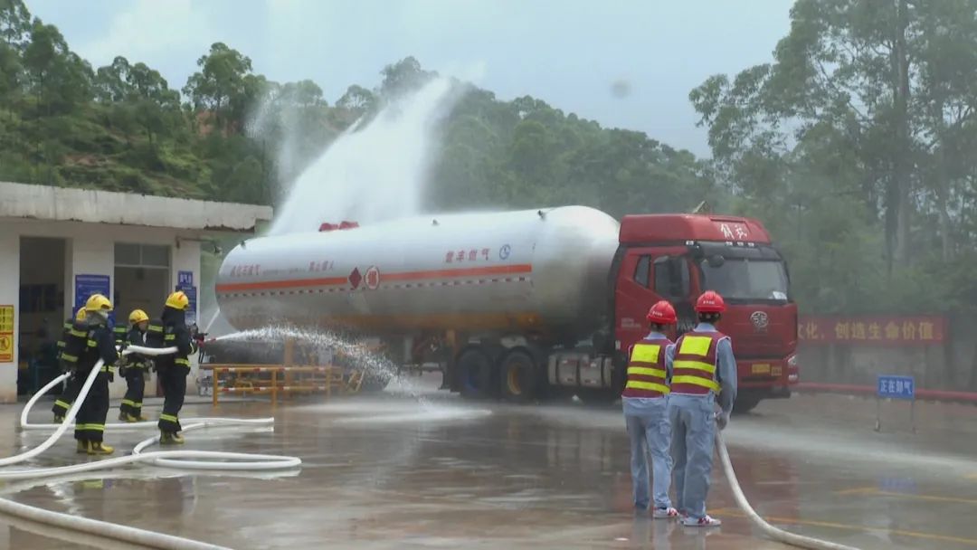 舜耕街道拧紧燃气安全阀,多措并举筑牢燃气安全防线