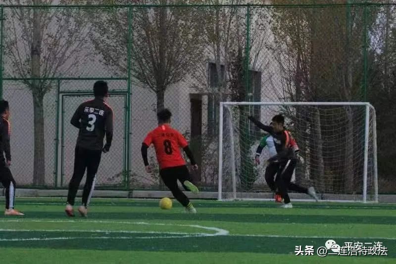 二连浩特公安：“喜迎二十大忠诚保平安”|这场警体足球赛“警”彩纷呈！