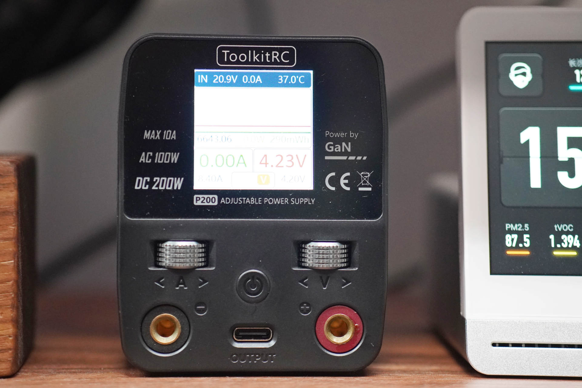 男人至死是少年,一个喜欢折腾的理工男的桌面好物分享