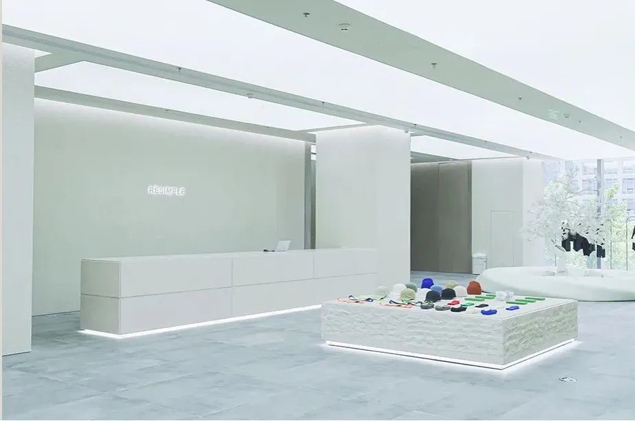 潮牌网红主理人,上海做潮牌主理人