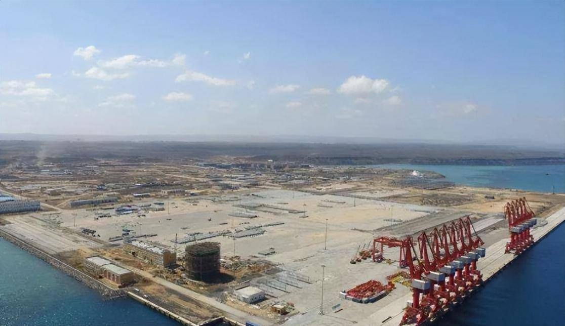 中国援建瓜达尔港是多少年,瓜达尔港建成对巴铁中国有多重要