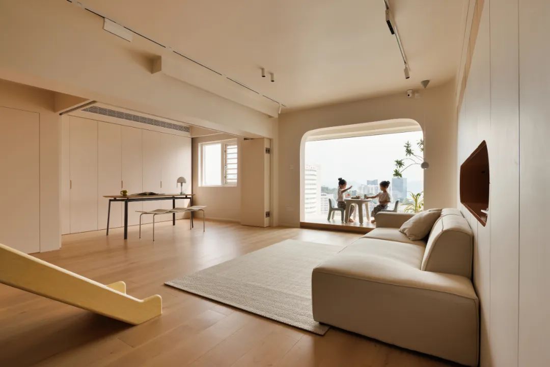 厦门夫妻的143㎡家火了,在客厅建了个游乐园,网友:孩子真幸福