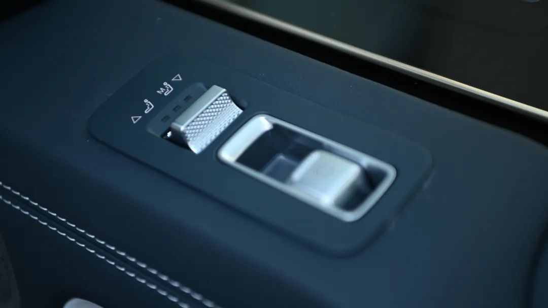 北京bj60价位高吗,北京bj60两驱多少钱