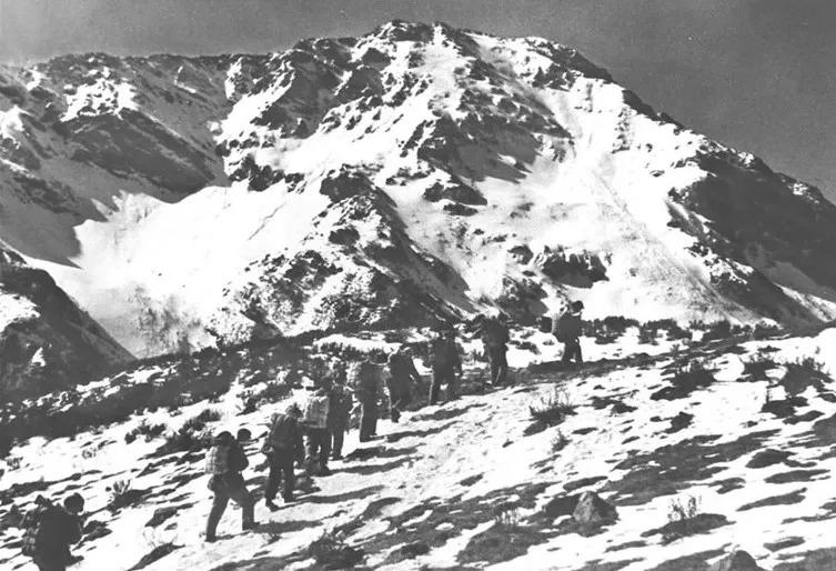 李明圣高清大图,李明圣视频全集