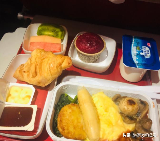 国内航空公司飞机餐好吃,国内川航商务舱飞机餐