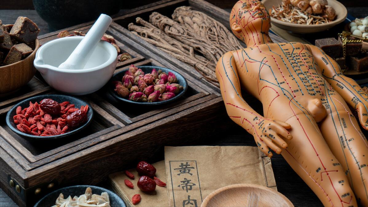 中医对输卵管积水囊肿治疗效果,输卵管积水引起的不孕治疗要慎重