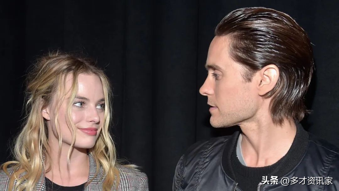 芭比被打一巴掌,芭比娃娃被扇耳光