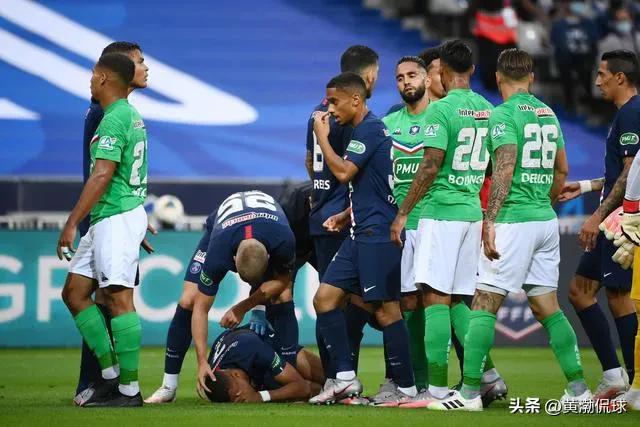 法国英格兰姆巴佩受伤,姆巴佩或缺席英法大战辟谣