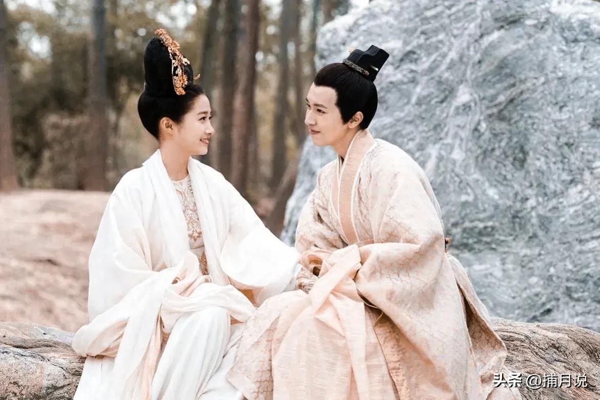 与亲姑姑*伦乱**逼叔叔吃猪食15岁暴君的下限可以有多低？