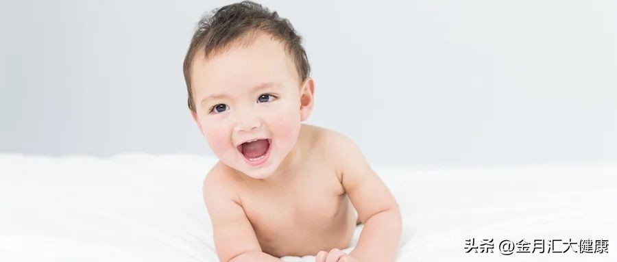 宝宝嘴唇干裂妈妈需要吃什么,10个月的宝宝嘴唇干裂怎么办