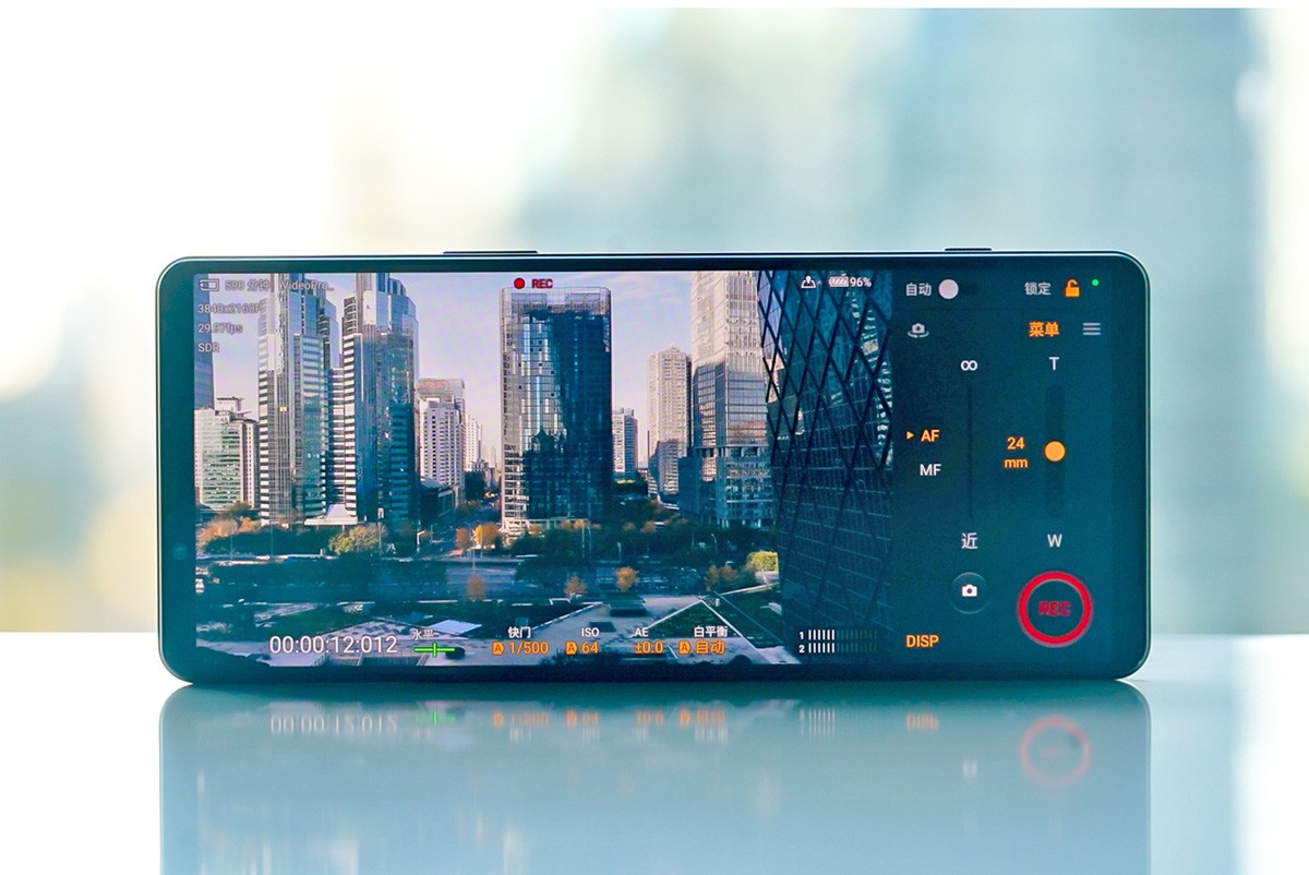 4K视频录制空间告急，铠侠极至瞬速G2microSD存储卡实测