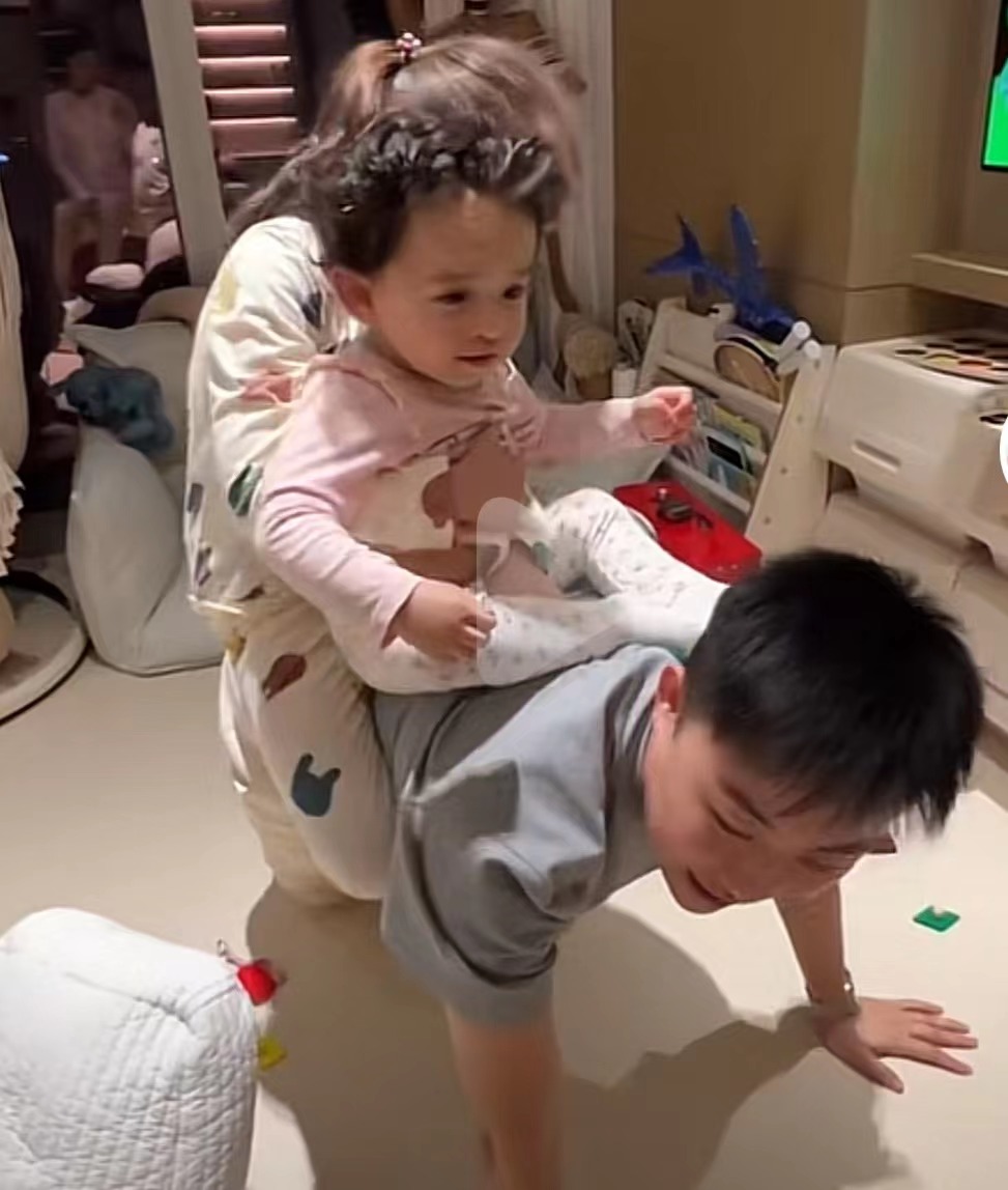 叶海洋生二胎直播,女总裁叶海洋已经顺利生二胎