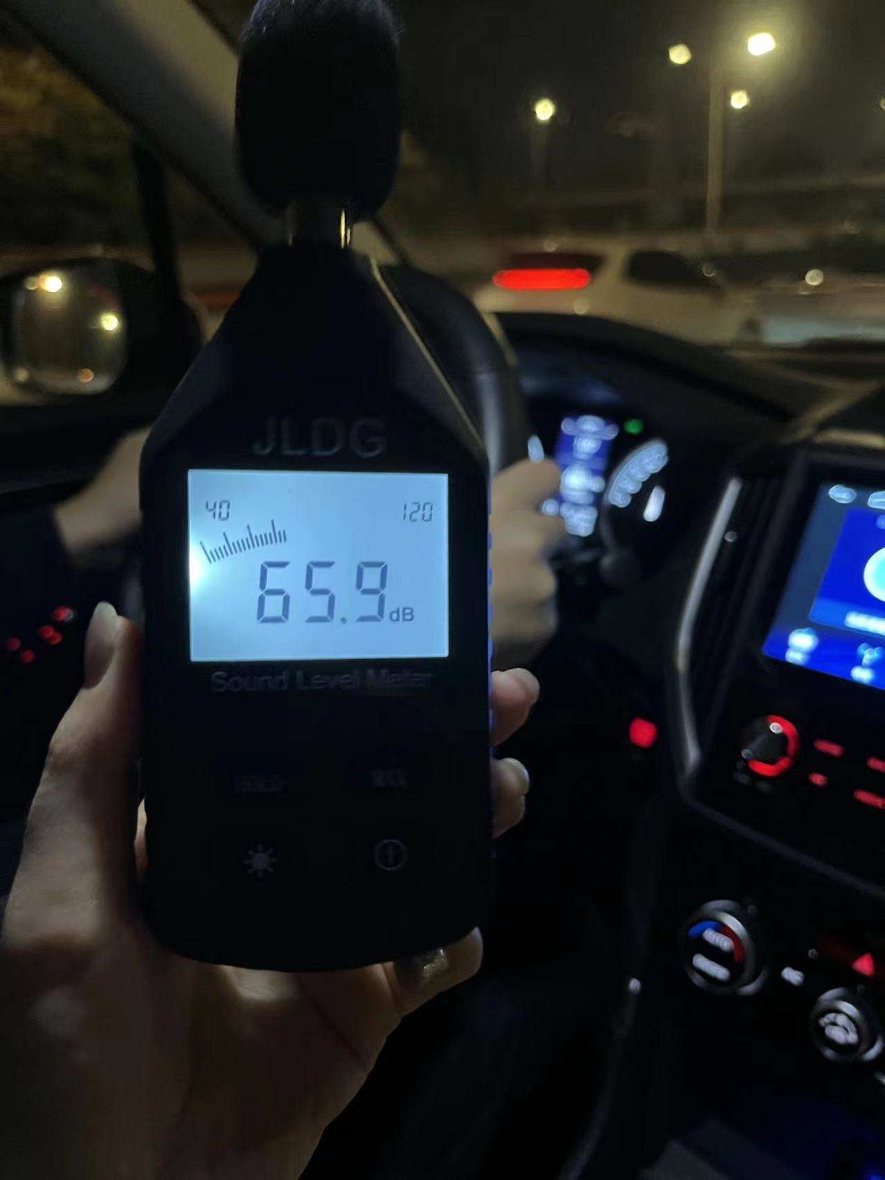 不到一万公里换一根轮胎,7000公里只换一个轮胎可以吗