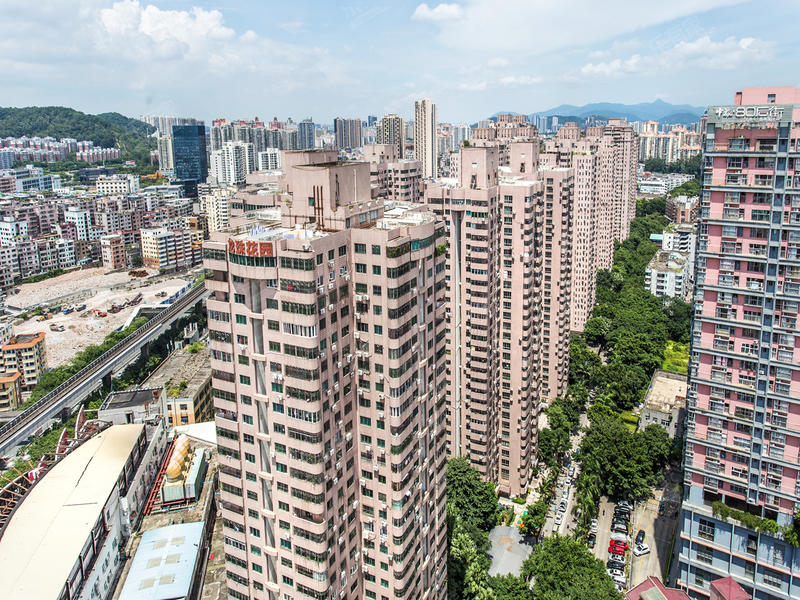 在深圳租一套二手房多少钱,本人在深圳买二手房