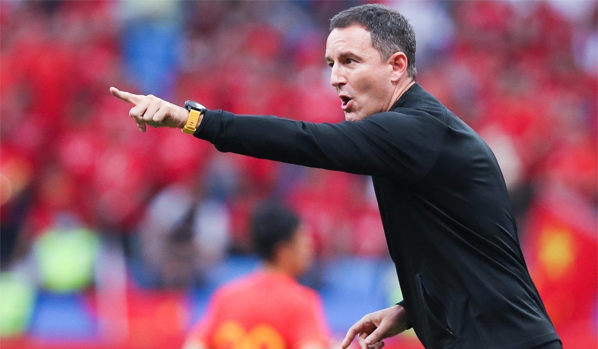 又有世豪留洋，足协开启青训第一章，球迷戏称有些球员是伪世豪