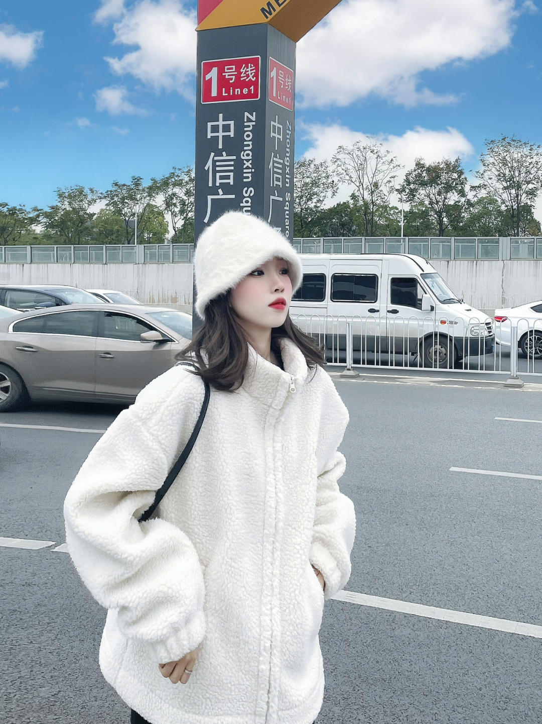 秋冬季高级感羊羔绒外套慵懒风,软糯糯羊羔绒外套