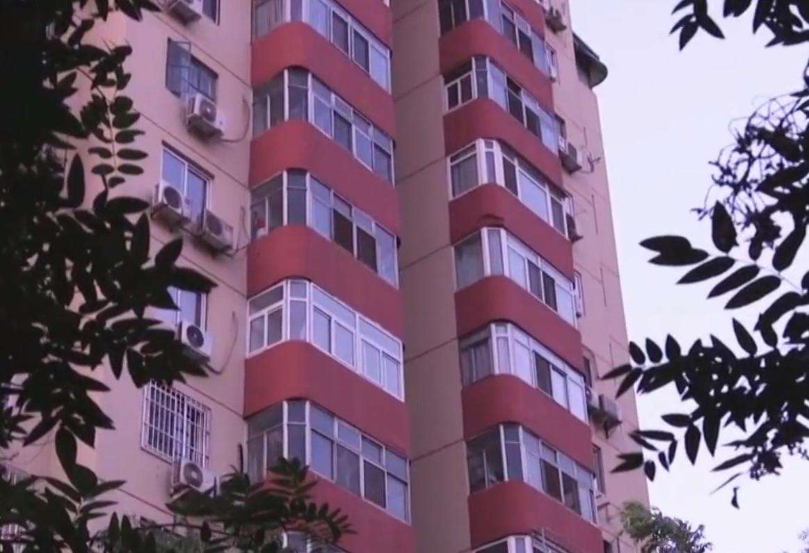 男子花16万买二手车后续,北京男子16年前买的房子