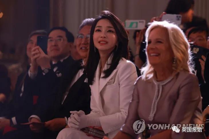 韩总统夫人访美,韩国总统夫人出访视频