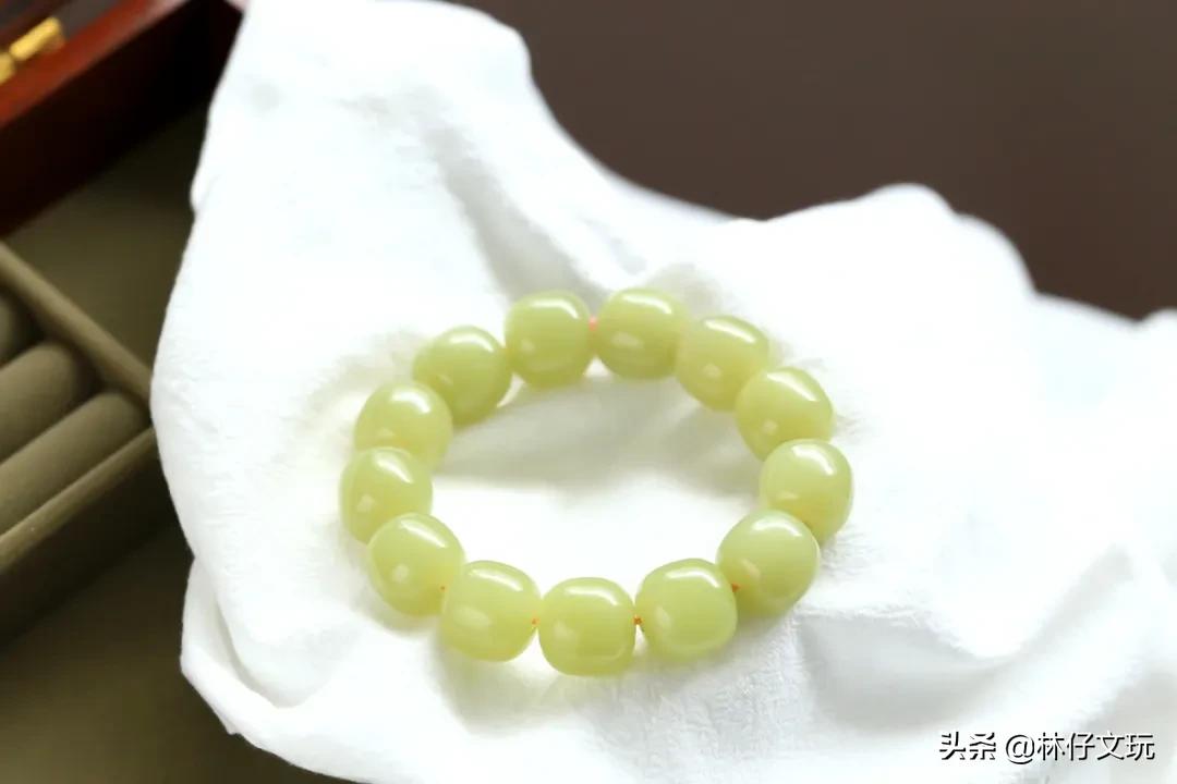 黄玉和黄口料哪个值钱一些,黄口料价值多少钱一斤