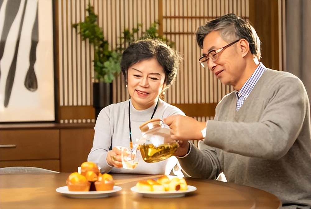 为何45-59岁是养命黄金期呢？谨记：二勤、三戒、四相伴、五补充