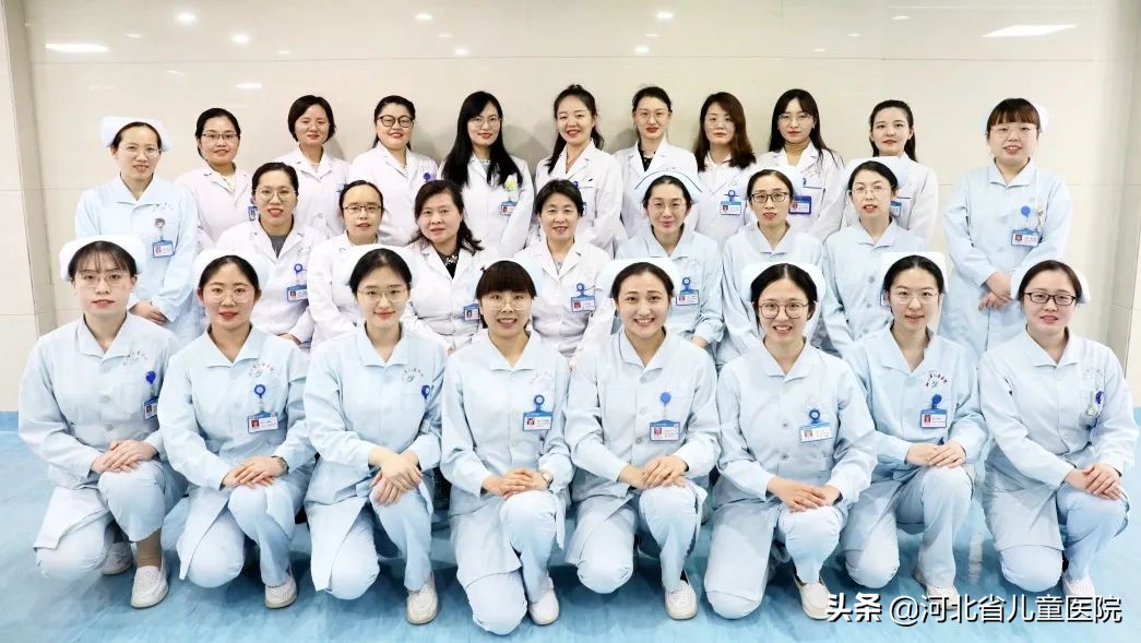 喝水多尿得少是怎么回事,孩子喝水多尿还是黄