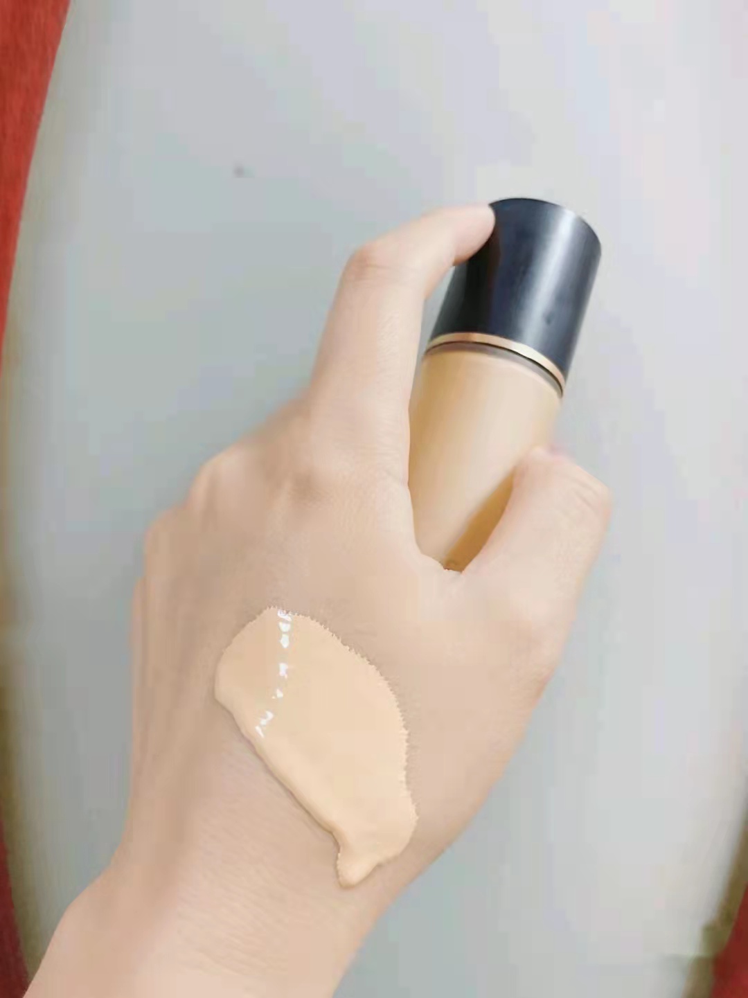 哪种平价粉底液好用不脱妆不卡粉,粉底液遮瑕持久不脱妆不卡粉平价