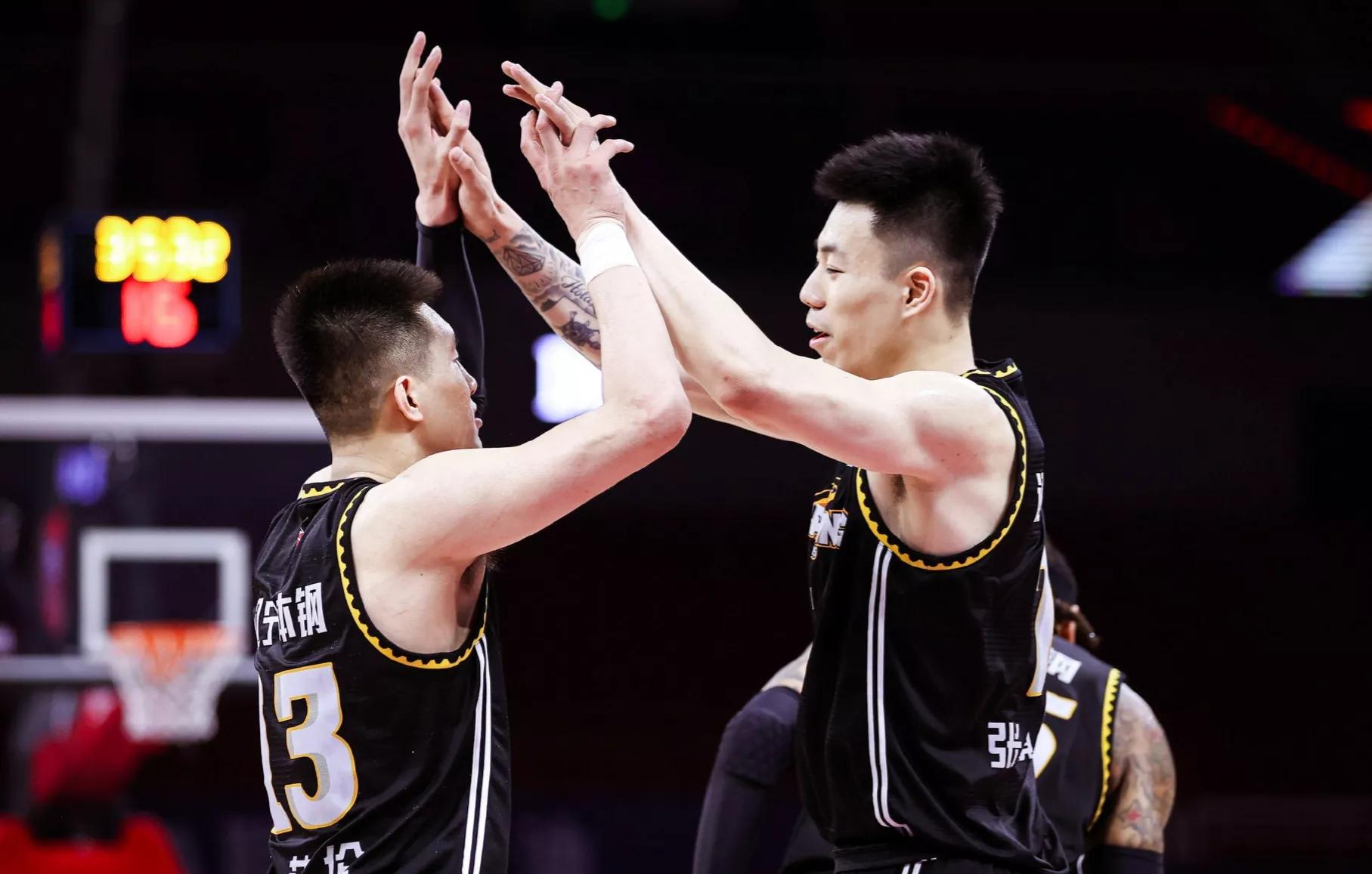 辽宁男篮韩德君最新信息,辽宁男篮注册球员赵继伟