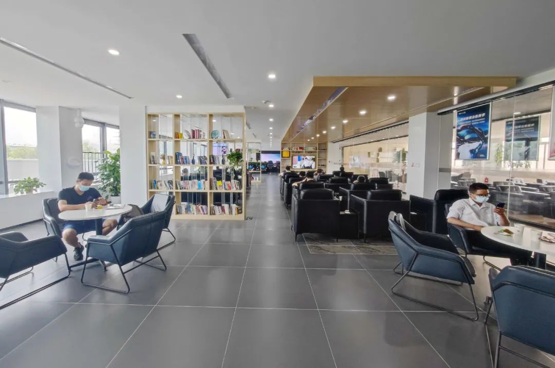 比亚迪王朝二级店,比亚迪王朝新形象店