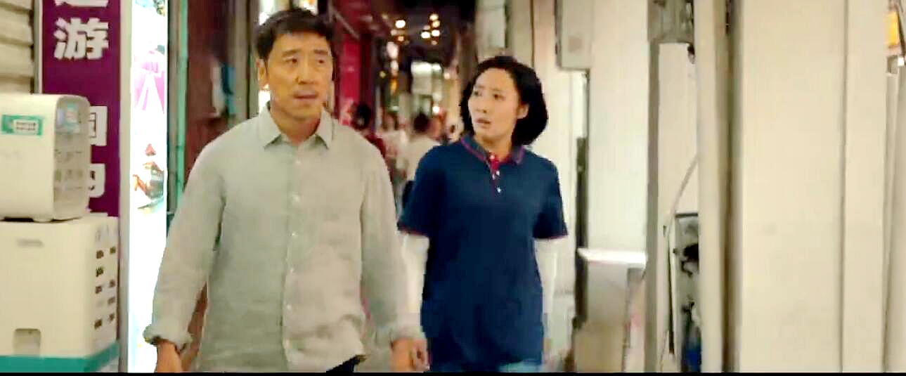 对手：两个与间谍搭边的女角，均领盒饭离场！索求与付出？都不该