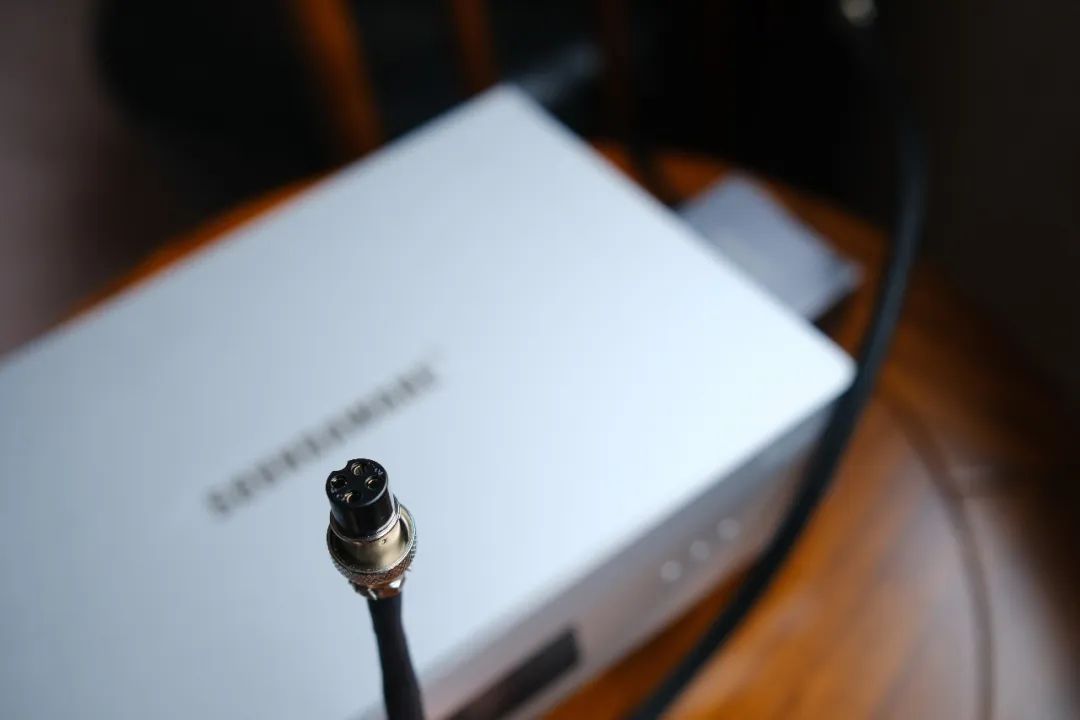 聊聊以DAM1为核心的享声三件套搭建台式耳机系统