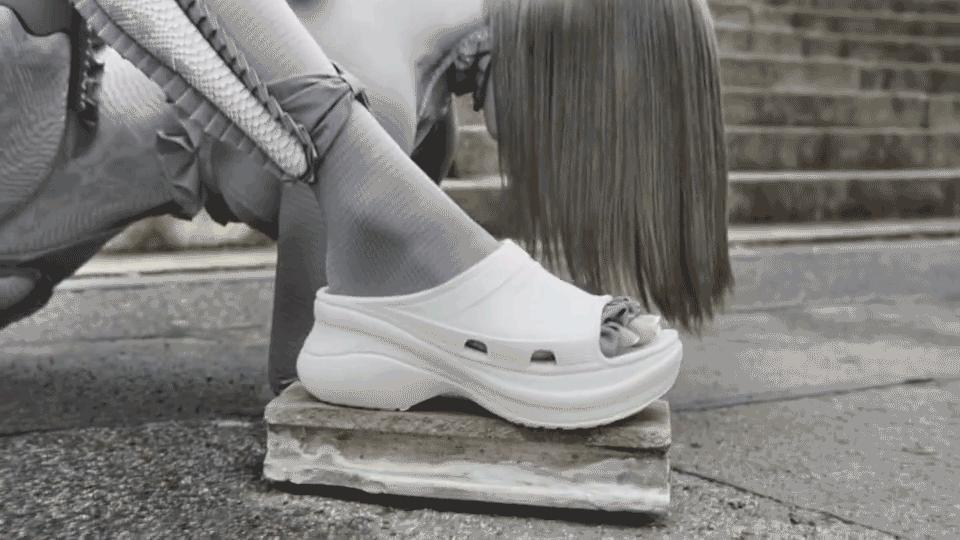 直接吓尿，巴黎世家又作妖了！网友：阴间审美？