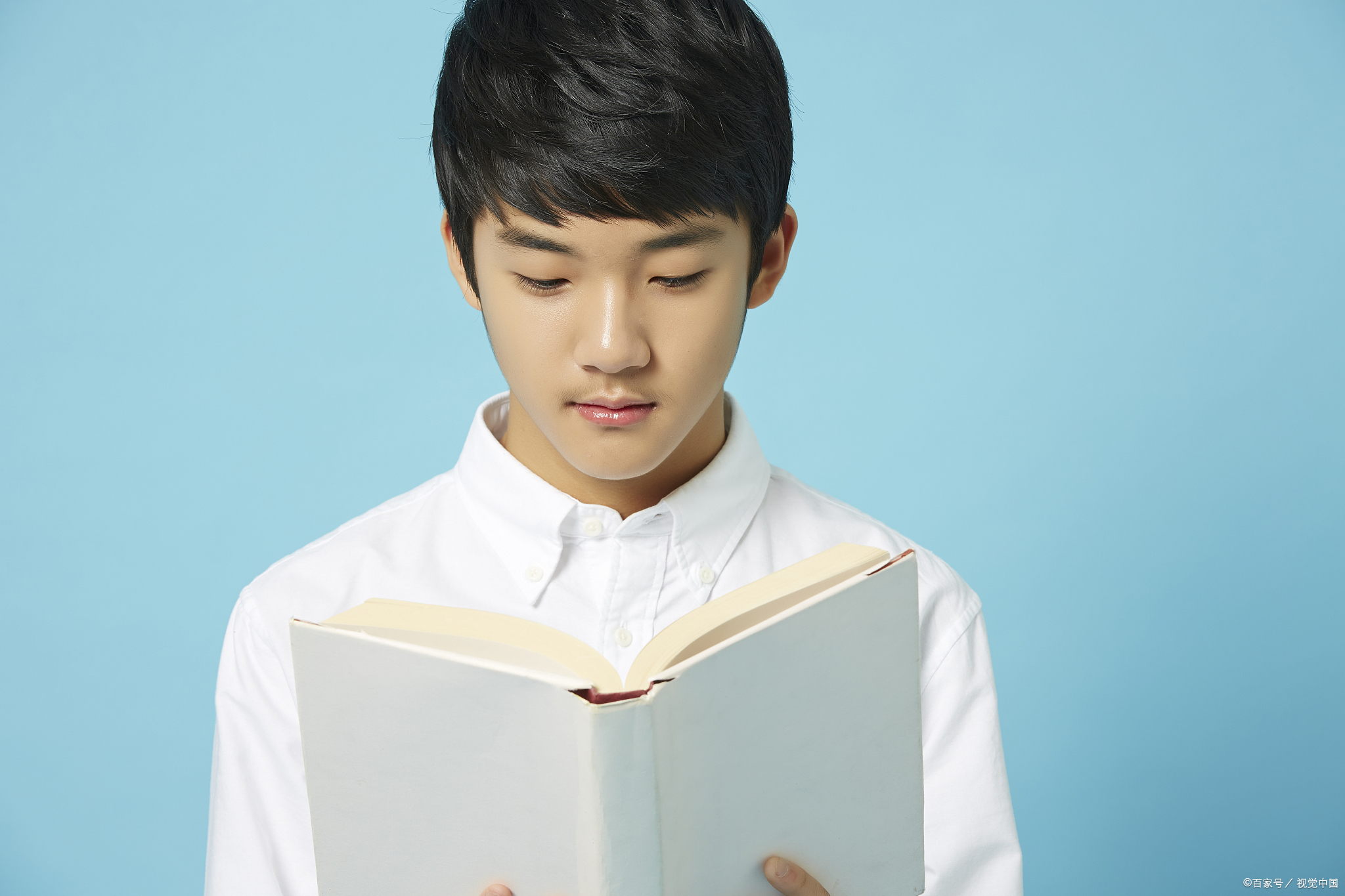 科学长高方法14岁到成年男生,男生一般在多少岁停止长高