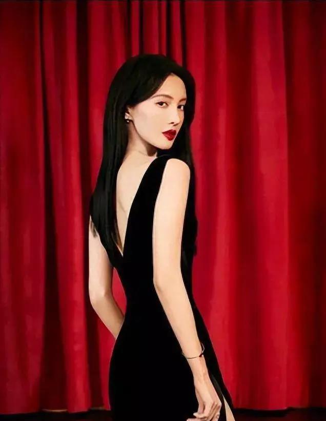 女明星老态素颜高清镜头,荧幕上看起来瘦的女明星