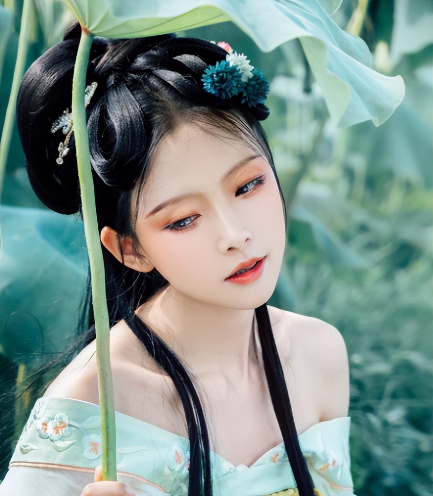 空间文：穿成弃妇，没钱没地，神奇空间在手，开荒种田，挖塘养鱼