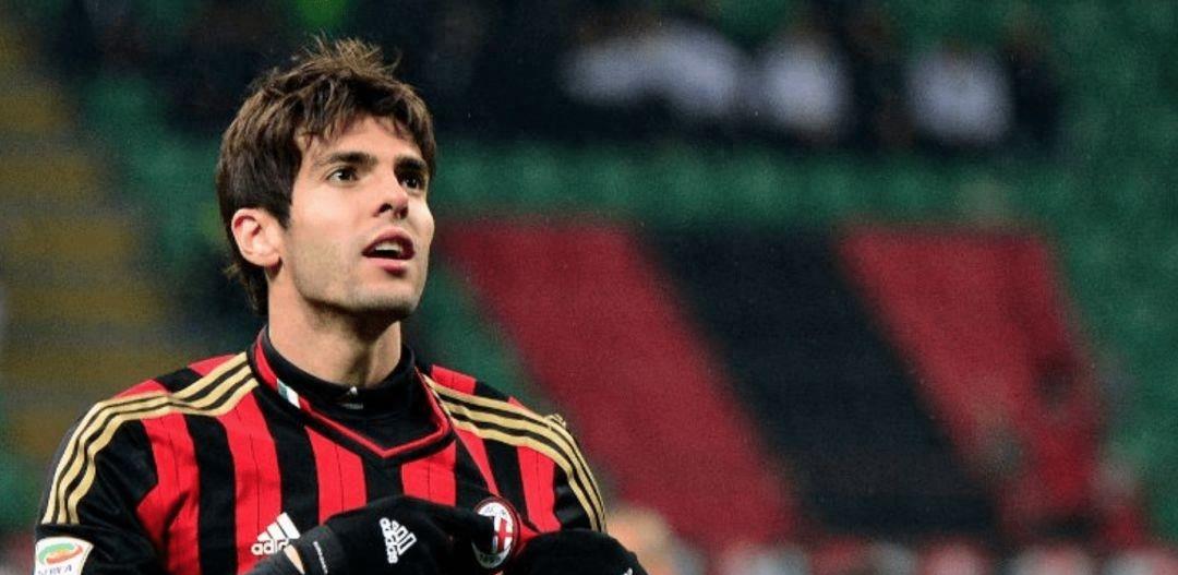 足球巨星卡卡巅峰时期有多强,卡卡不踢球原因