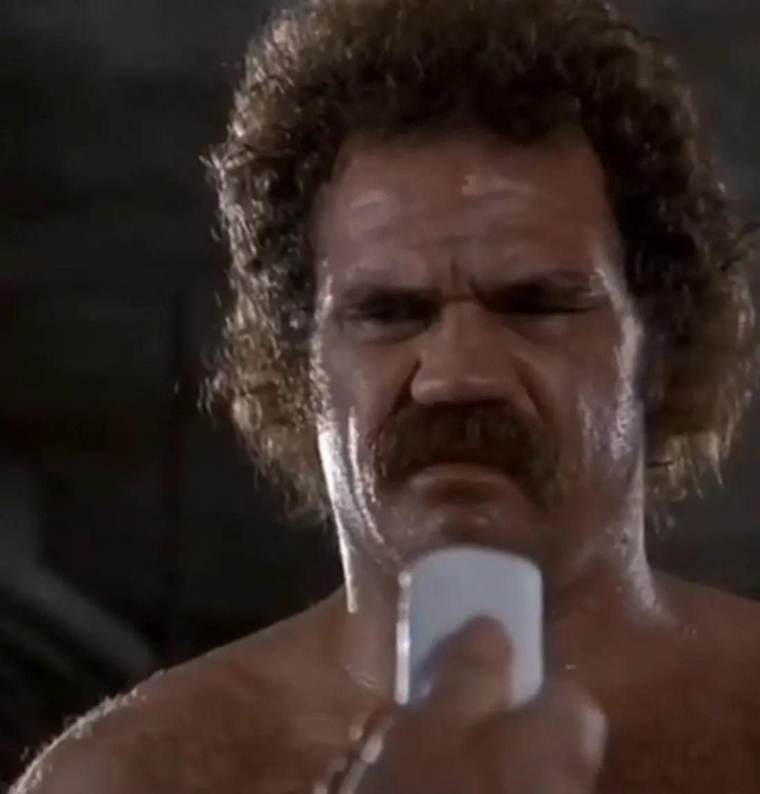 这应该是捡肥皂最早的片了