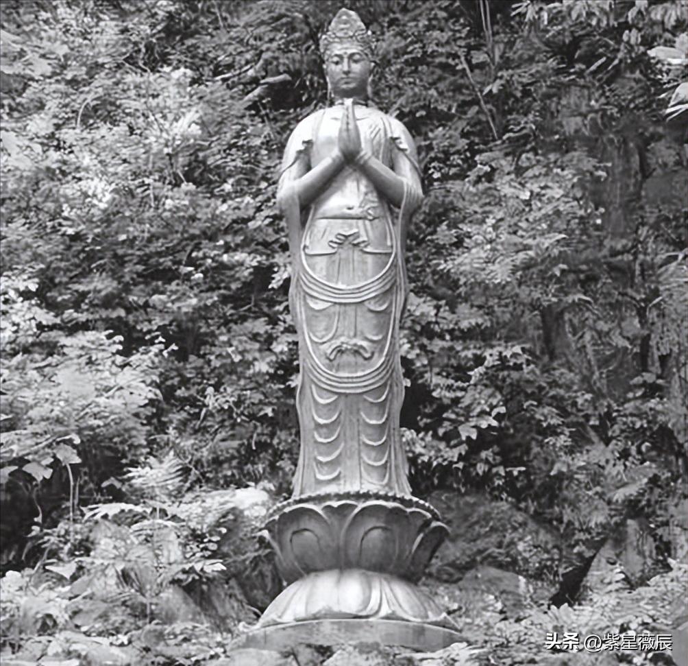 *京大南***杀屠**后，松井石根从南京带走10坛血土，多年后才知歹毒用意