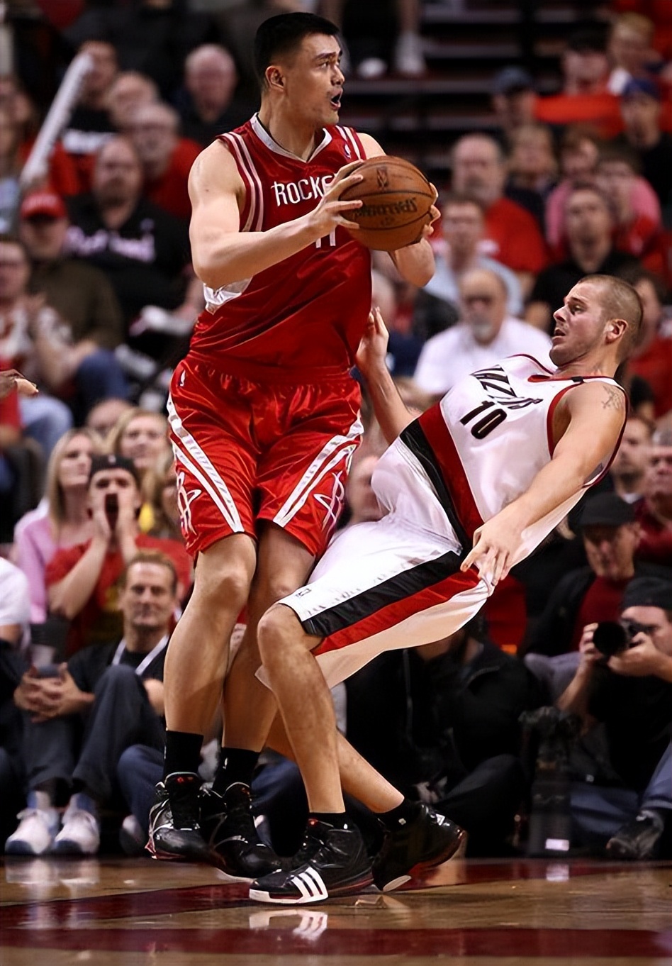 肉盾乔尔：波特兰中锋及格标准线，奥登的老大哥，怒怼巅峰大姚