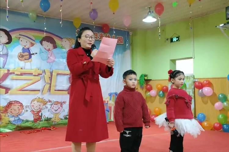 穷人不该生娃是哪个高材生说的,女大学生说穷人不该生娃