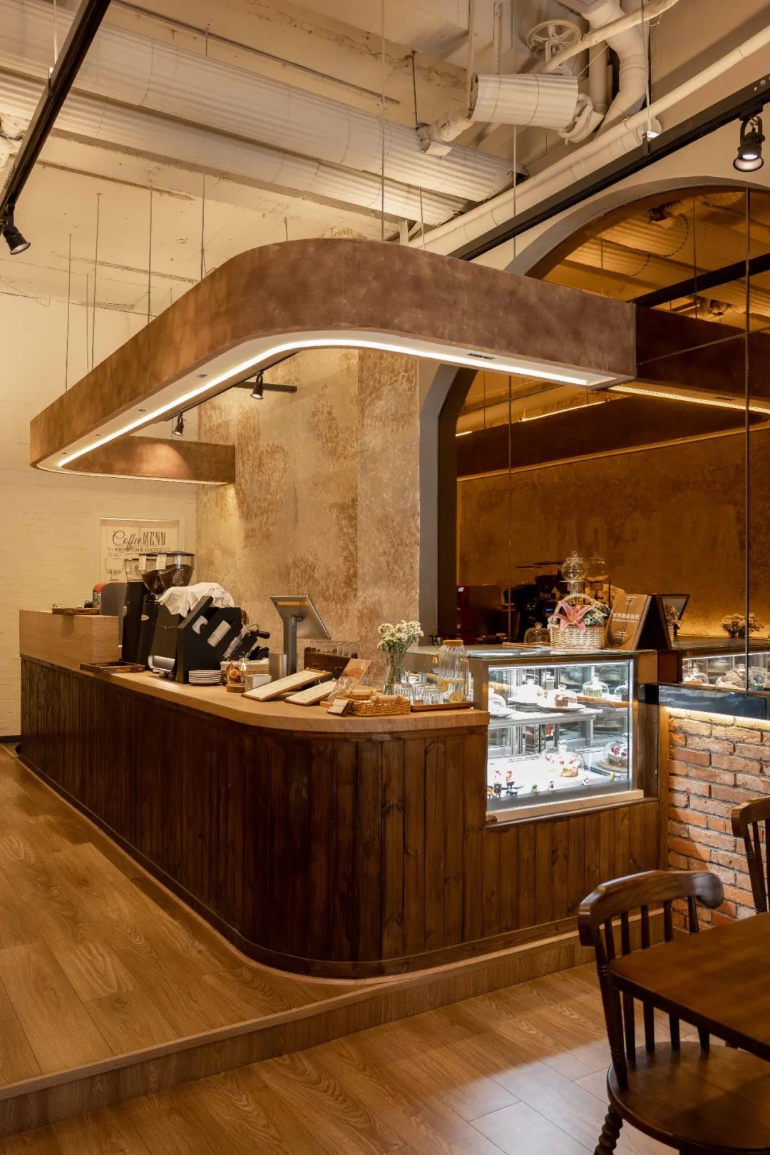 设计灵感丨高温+疫情，这18家“倒霉”的成都新店有什么看头？