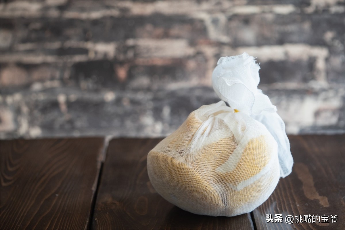 见过拿柚子洗澡吗？日本人必泡，和羊肉汤一样出名的冬至柚子浴