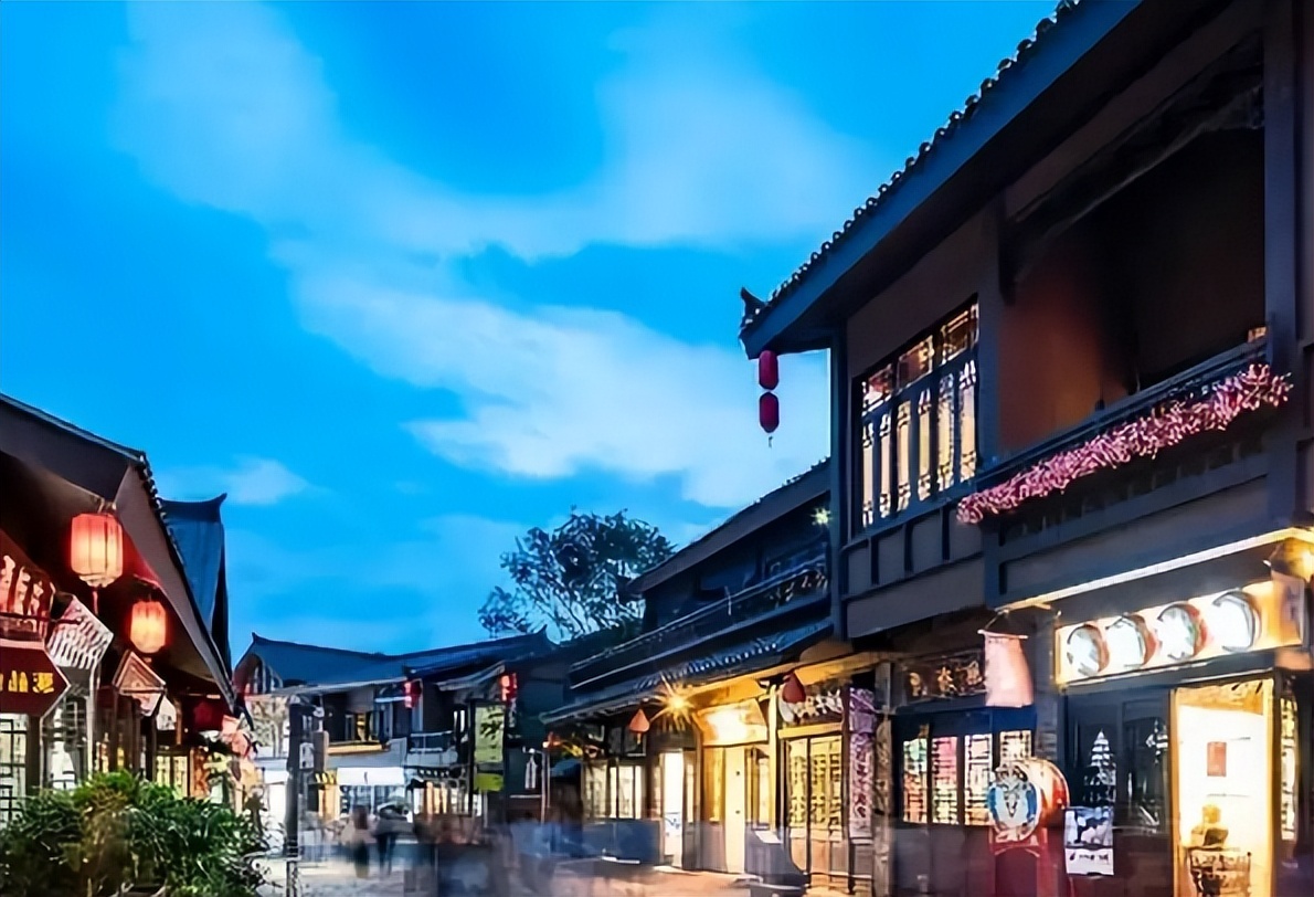 丹寨除了“非物质遗产”,“丹寨万达小镇”也值得一去