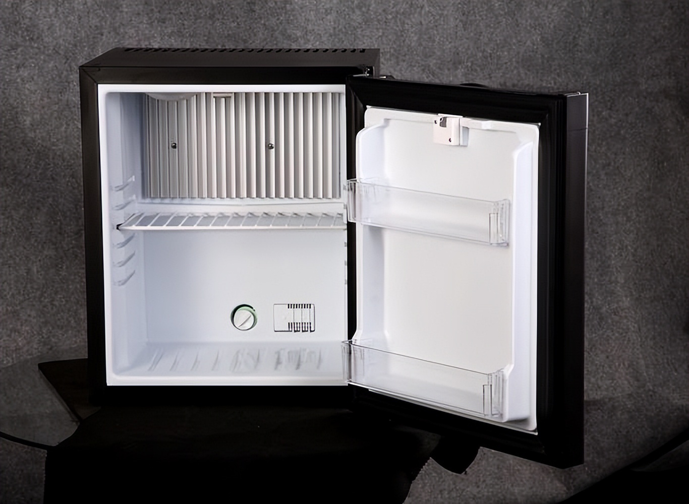 冰箱压缩机参数怎么看,一起来分析冰箱的几个重要参数