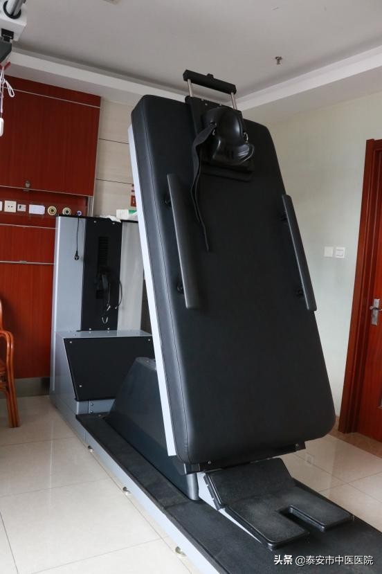 【中医特色，治骨疗伤】铁骨铮铮“脊”往开来——记*安泰**市中医医院（*安泰**市骨伤医院）脊柱外科