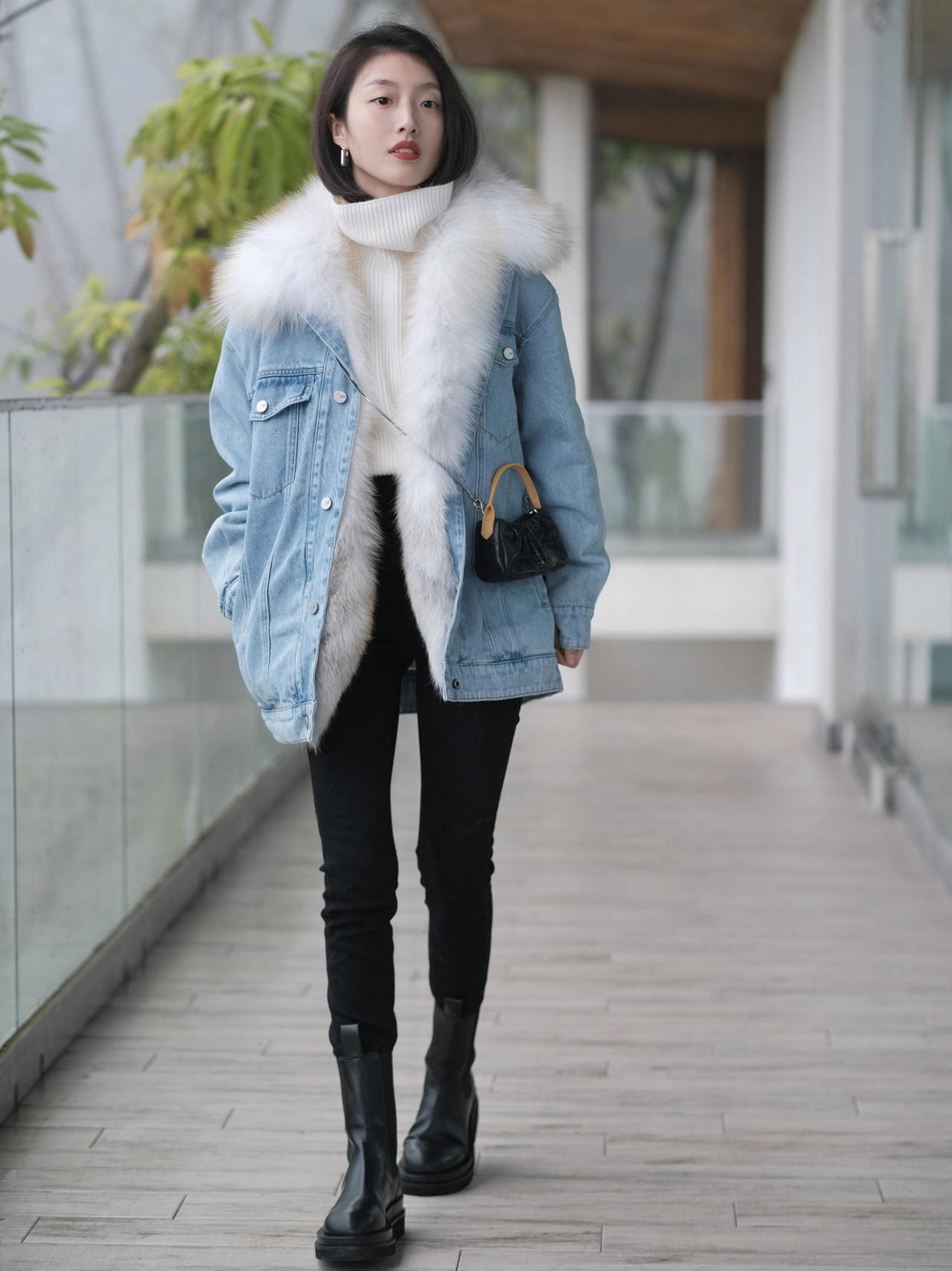 牛仔外套搭出高级感,贵气牛仔外套