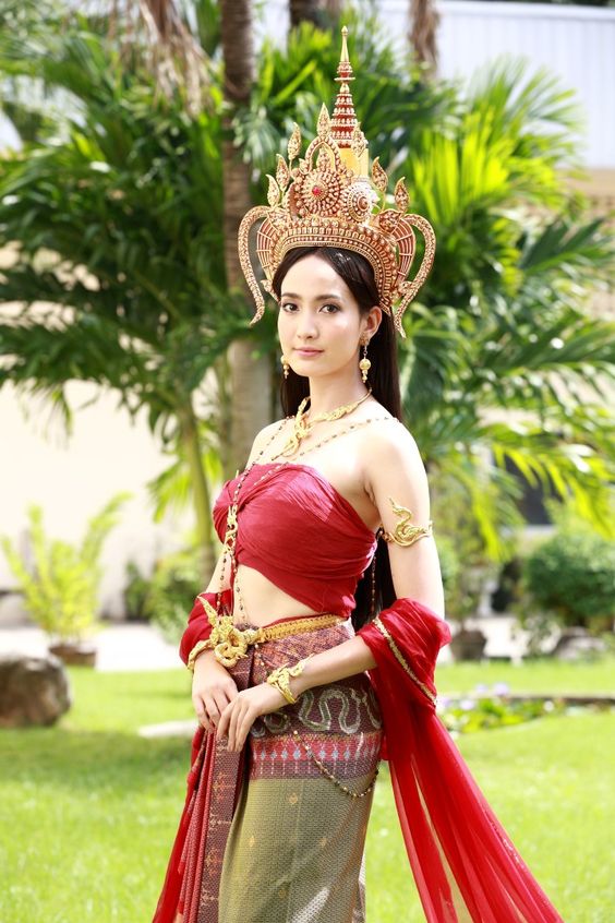 帅哥在泰国街头,泰国曼谷街头帅哥